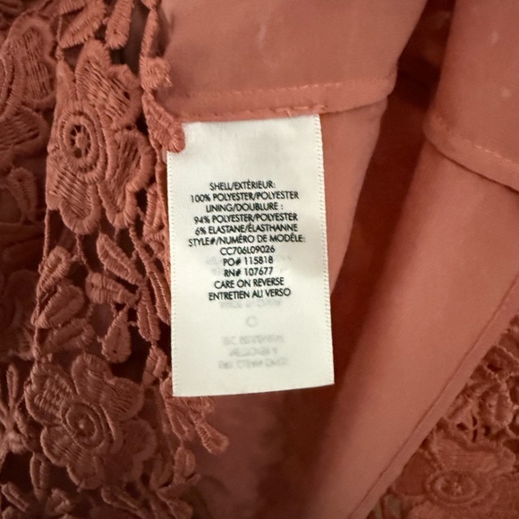 Alice and Olivia Pasha Chic Feminine Floral Embroidered Eyelet Size Medium - Picture 6 of 10